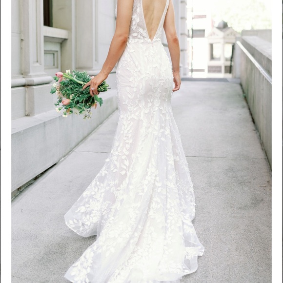 Vowd By Altard State Lace Mermaid Wedding Dress (Comet) - Picture 1 of 2